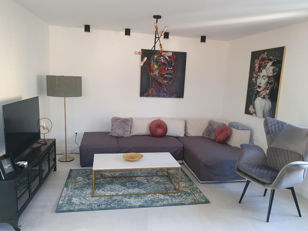 שיבניק Infresh Holiday House מראה חיצוני תמונה